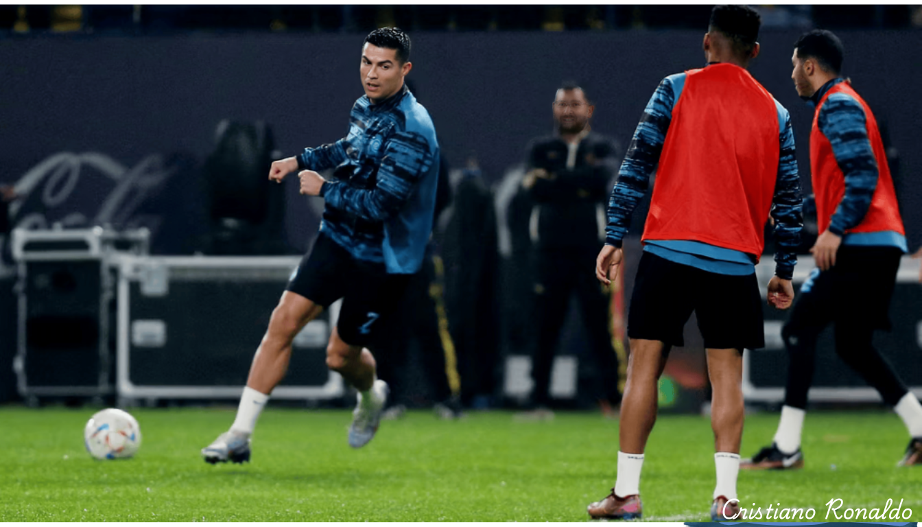 Ronaldo training with Al-Nassr teammates